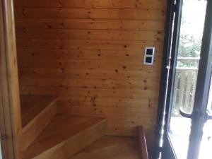 Chalets Chalet montagnard confortable a Super Besse avec grand terrain et parking prive - FR-1-814-139 : photos des chambres