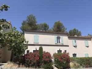 Maisons de vacances Maison en Provence avec Piscine et Climatisation - FR-1-658-36 : photos des chambres