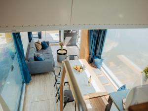 Holiday Home Floating Home-Hausboot Saarschleife by Interhome