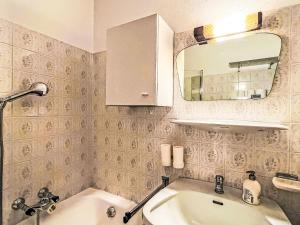 Apartment Studio Esche 2 by Interhome