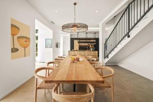 Central Luxurious Property