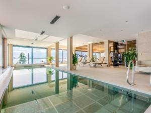 Apartment Les Terrasses C1-2 by Interhome