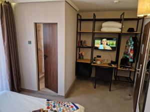 Хотел МИКАДО - онлайн self check-in