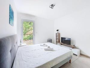 Apartment Les Terrasses de la Mer by Interhome