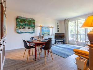 Apartment Eden Park-2 by Interhome