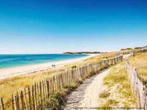 Maisons de vacances Holiday Home Charme de la Plage du Rouvran by Interhome : photos des chambres