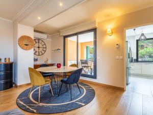 Apartment Les Lantanas by Interhome