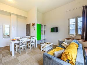 Apartment Le Château de Kergonano-26 by Interhome