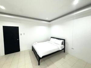 Patong Canal Villa 110