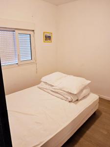 Appartements L-espadon du port, air conditioning, terrace, sea, 5 people : photos des chambres