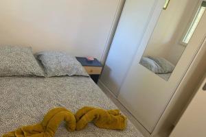 Renovated 1 bedroom apartment near sea