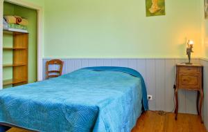 Maisons de vacances Holiday Home In Montsernelle : photos des chambres
