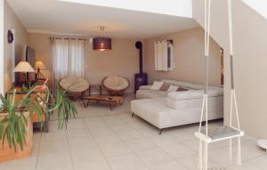 Maisons de vacances 3 Bedroom Stunning Home In Rochefort : photos des chambres