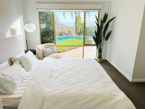 Ocean View Sunset Resort