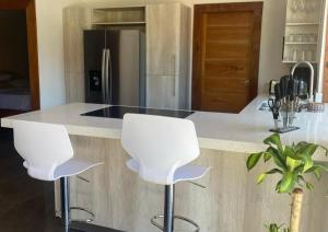 Magnalia House 3bd3ba volcano view secure private central