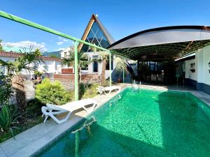 NatureNest A-Frame Cabin