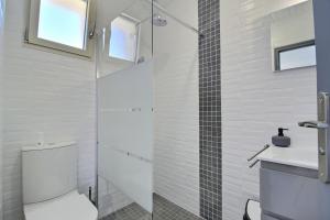 Villas GRAND GITE MER ET CAMPAGNE AVEC DEUX LOGEMENTS INDEPENDANTS COMMUNIQUANTS 6 chambres 4 salles de bains : photos des chambres