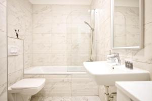 Elisabeth Downtown Apartments by FirstHost