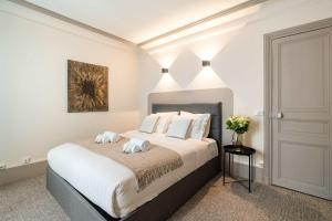 Eiffel Tower - Premium apartment with lift for 4