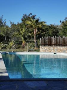 Le Sarment Cottage - F3 Luxury with Pool