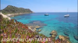 Appartements Le Sarment Cottage - F3 Luxury with Pool : photos des chambres