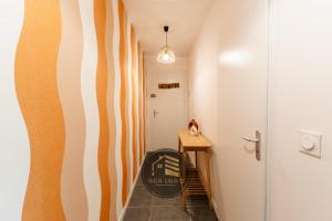 Appartements Le Ferjus 2 - Parking prive - Centre Ville : photos des chambres
