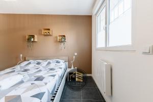 Appartements Le Ferjus 2 - Parking prive - Centre Ville : photos des chambres