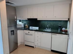 Aparta Hotel Torres de Suites