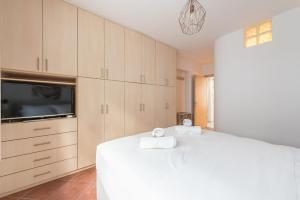 Cozy Athens 2bdr Apartment