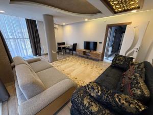 BEYAZ SUiTES