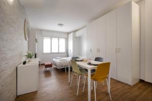 La Rondine - Monolocale zona centro