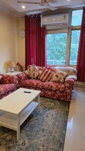 Urban Haven Sun Kissed Retreat