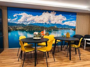 Central Hostel Lesce-Bled