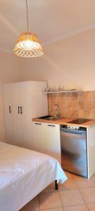 Beach Studio apartment 3, Komi