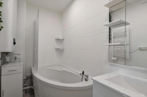 3 pièces lumineux, balcon & parking - Paris 20 min