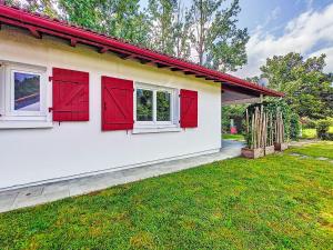 Maisons de vacances Holiday Home L-imprevu by Interhome : photos des chambres