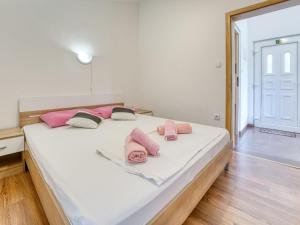 Apartment Radmila-4 by Interhome