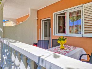 Apartment Zora-1 by Interhome