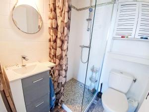 Studio LOlympie-2 by Interhome