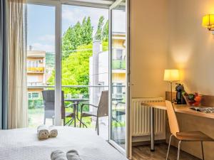 Studio Holiday Club by Interhome