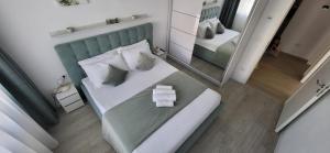 Sweet memories Apart Coresi 1