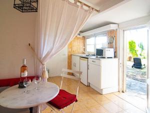 Maisons de vacances Holiday Home Villa Datcha by Interhome : photos des chambres