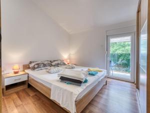 Apartment Radmila-3 by Interhome