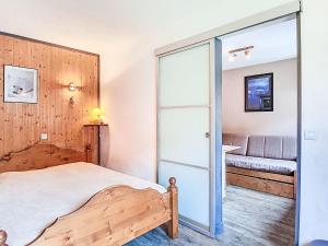 Apartment Les Chaudes Almes by Interhome