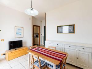 Apartment Belvedere Blu by Interhome