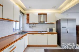 Seafront 3 bedroom apartment