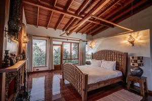 Rubi Ranch Hyrax Hill Lake House