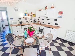 Appartements Apartment Residence Le Mistral by Interhome : photos des chambres