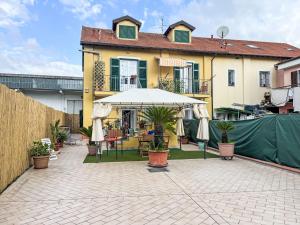 Apartment Tra Mare e Collina-1 by Interhome