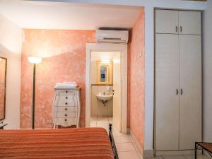 Apartment Orange by Interhome